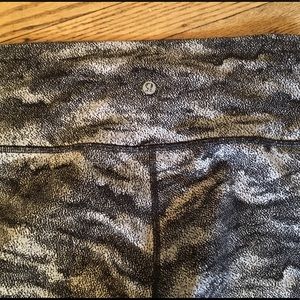 Lululemon high waisted Wunder Under leggings